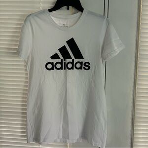 Adidas amplifier tee woman’s cotton shirt size medium